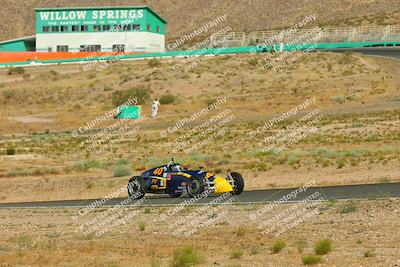 media/Jun-01-2025-CalClub SCCA (Sun) [[eae223c5dd]]/Group 3/Qualifying/